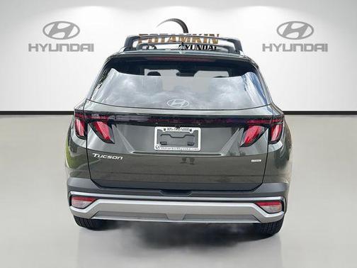 Green 2026 Hyundai TUCSON SEL