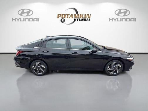 Black 2026 Hyundai ELANTRA Limited