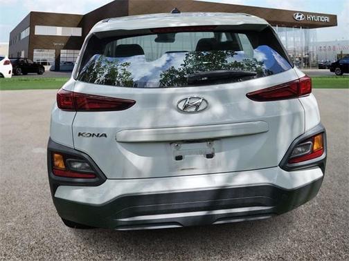 2021 Hyundai KONA SE