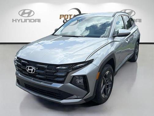 Shimmering Silver 2026 Hyundai TUCSON SEL