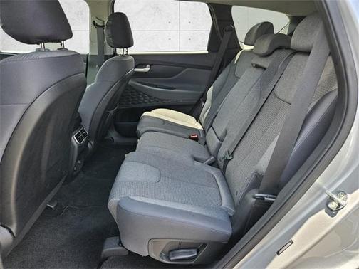 2021 Hyundai SANTA FE SE