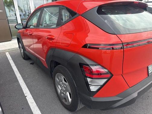 2024 Hyundai KONA SE