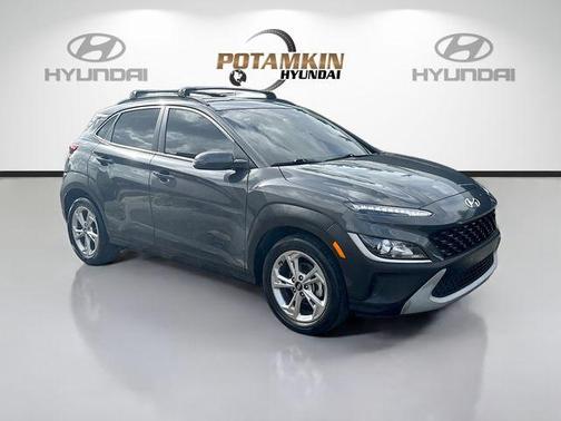 Gray 2023 Hyundai KONA SEL