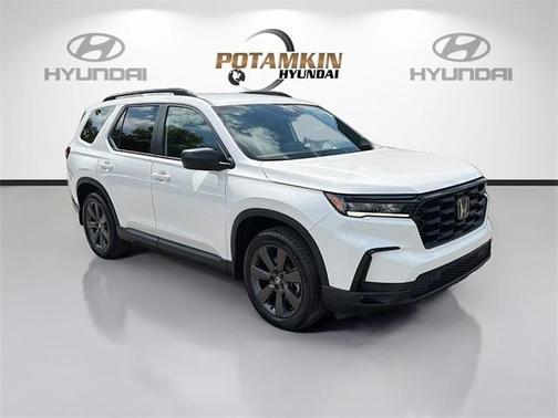 2023 Honda Pilot Sport