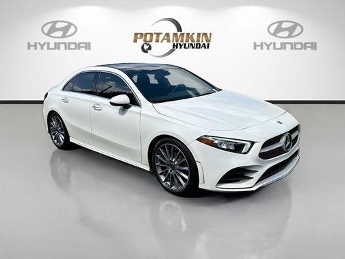 2019 Mercedes-Benz A-Class A 220