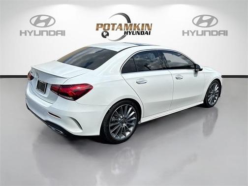 2019 Mercedes-Benz A-Class A 220