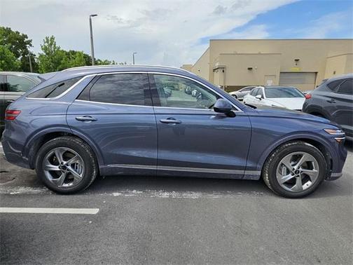 2026 Genesis GV70 2.5T Select