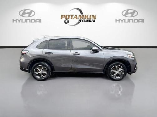 Gray 2024 Honda HR-V EX-L