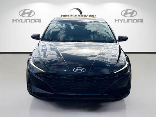 Onyx Black 2023 Hyundai ELANTRA SEL