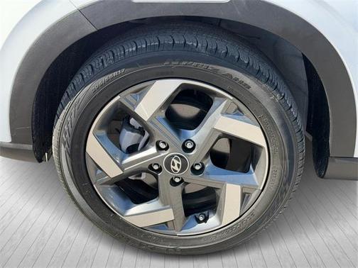 2024 Hyundai VENUE Limited