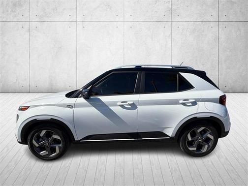 2024 Hyundai VENUE Limited