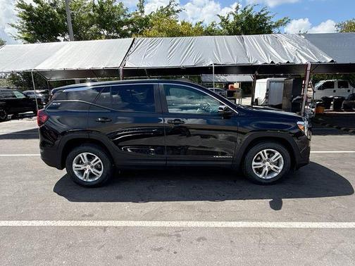 Ebony Twilight Metallic 2023 GMC Terrain SLE