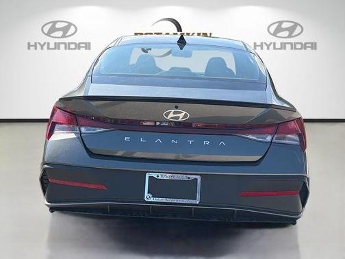 Amazon Gray 2026 Hyundai ELANTRA SEL Sport