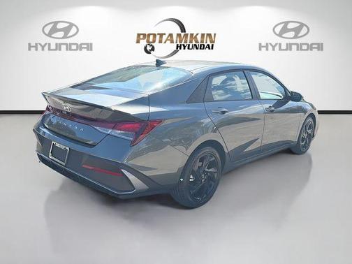 Amazon Gray 2026 Hyundai ELANTRA SEL Sport