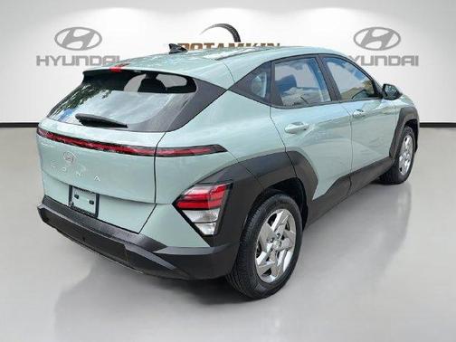 Mirage 2024 Hyundai KONA SE