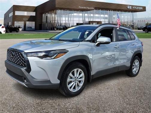 2024 Toyota Corolla Cross LE