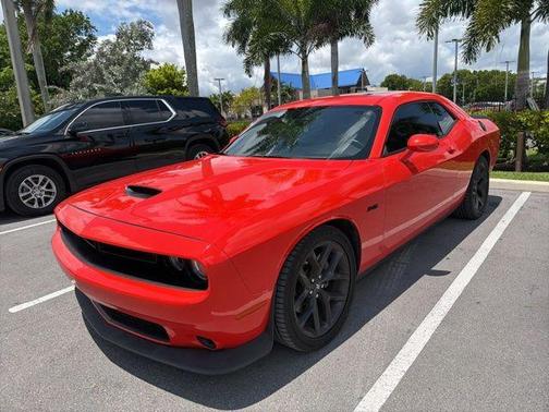 Go Mango! 2023 Dodge Challenger R/T