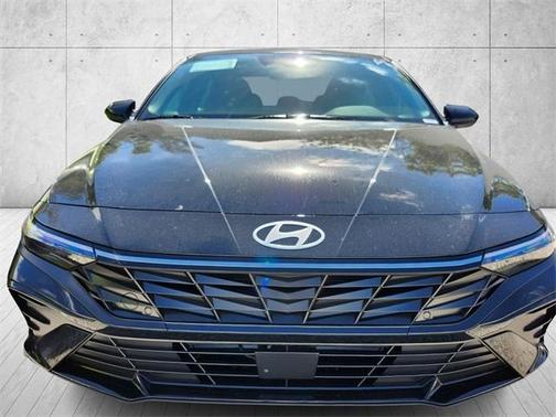 2026 Hyundai ELANTRA SEL