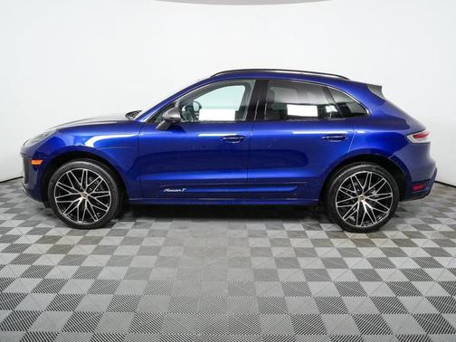 2023 Porsche Macan T