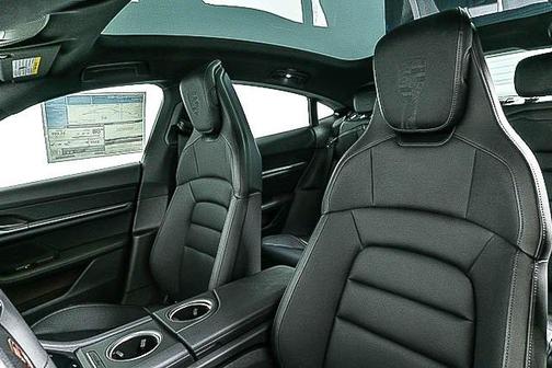 2025 Porsche Taycan 4S