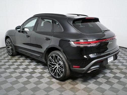 2026 Porsche Macan AWD