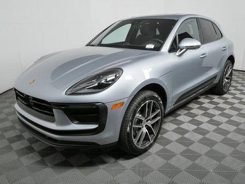 2026 Porsche Macan AWD