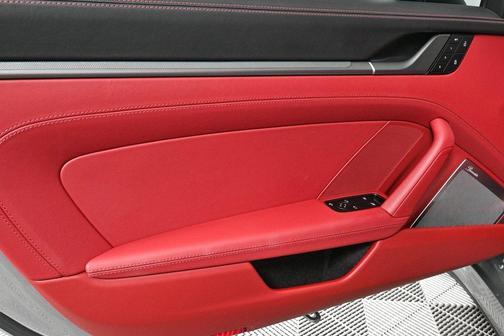 2024 Porsche 911 Targa 4 GTS