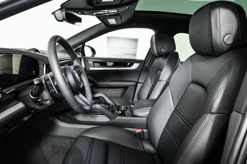 2026 Porsche Cayenne AWD