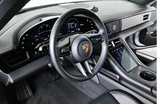 2022 Porsche Taycan Cross Turismo 4S