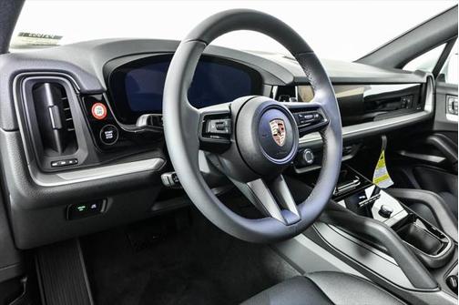 2025 Porsche Cayenne AWD