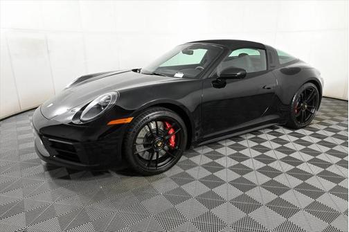 2024 Porsche 911 Targa
