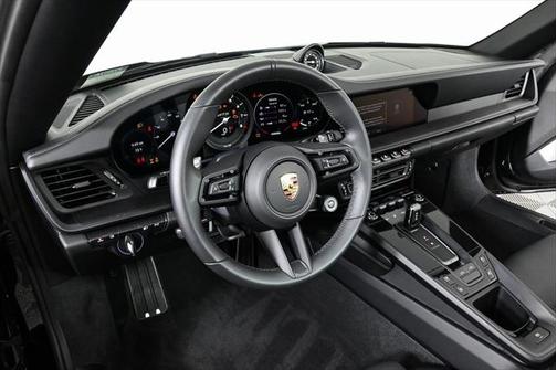 2024 Porsche 911 Targa