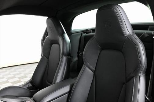 2024 Porsche 911 Targa