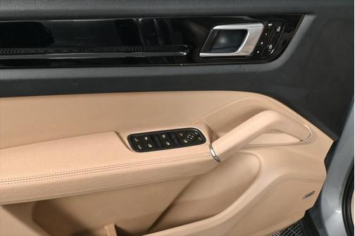 2021 Porsche Cayenne S