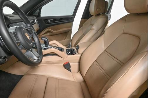 2021 Porsche Cayenne S