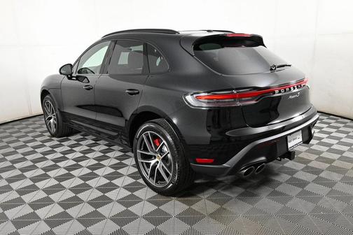 2025 Porsche Macan S