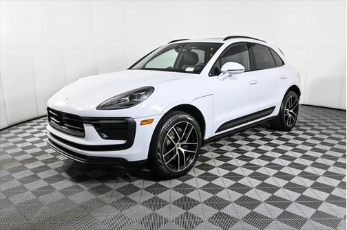 2024 Porsche Macan Base