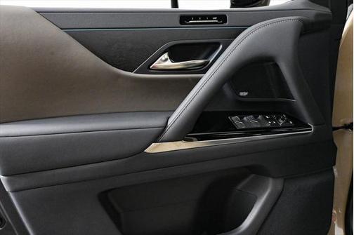 2025 Lexus LX 700h Overtrail