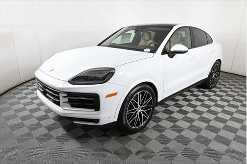 2025 Porsche Cayenne AWD