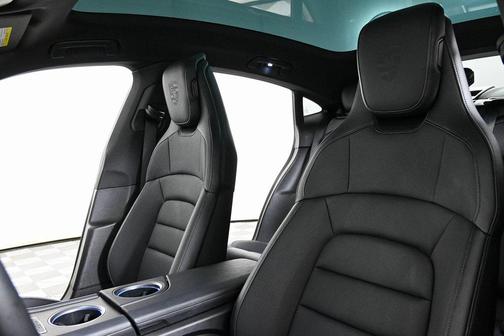 2022 Porsche Taycan RWD