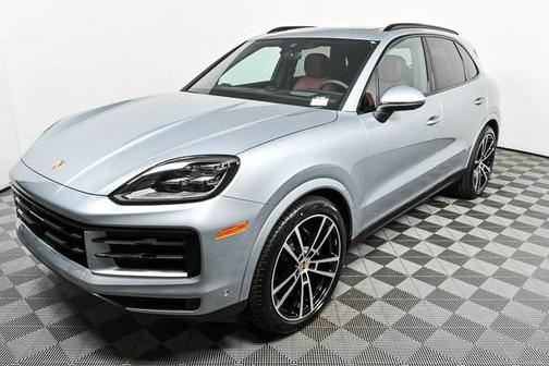 2025 Porsche Cayenne AWD