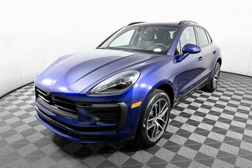 2025 Porsche Macan AWD