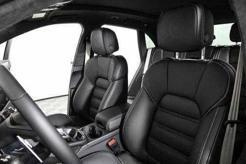 2026 Porsche Macan GTS