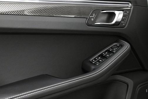 2026 Porsche Macan GTS