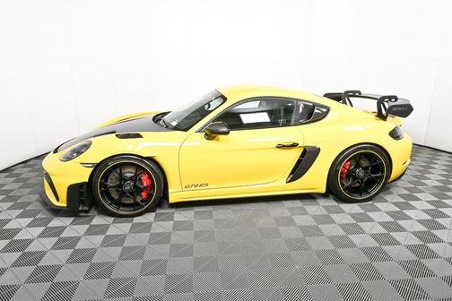 2025 Porsche 718 Cayman GT4 RS