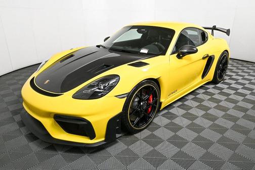 2025 Porsche 718 Cayman GT4 RS