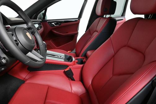 2026 Porsche Macan S