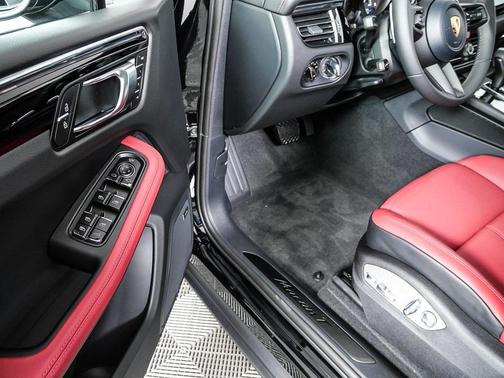 2026 Porsche Macan T