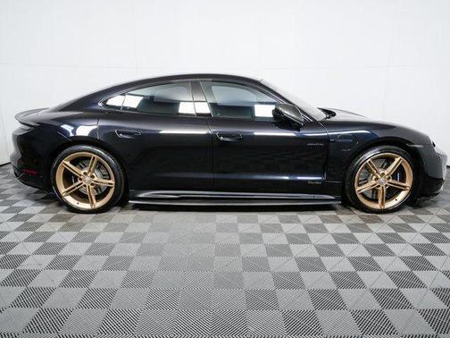 2020 Porsche Taycan Turbo