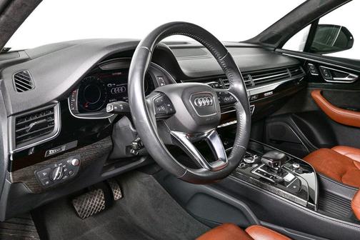 2019 Audi Q7 55 Prestige